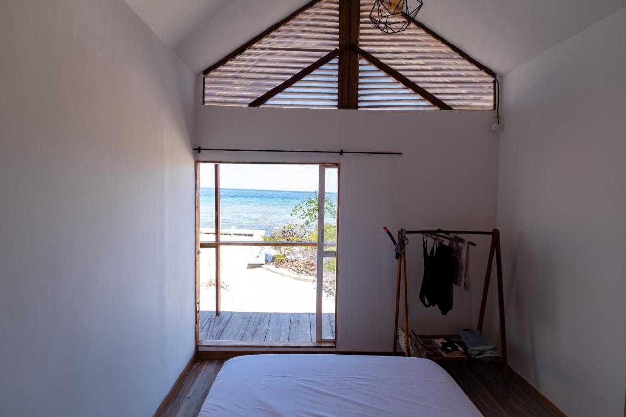 Santa Lova Eco-Hostel Isla Tintipan Tintipan Island Dış mekan fotoğraf