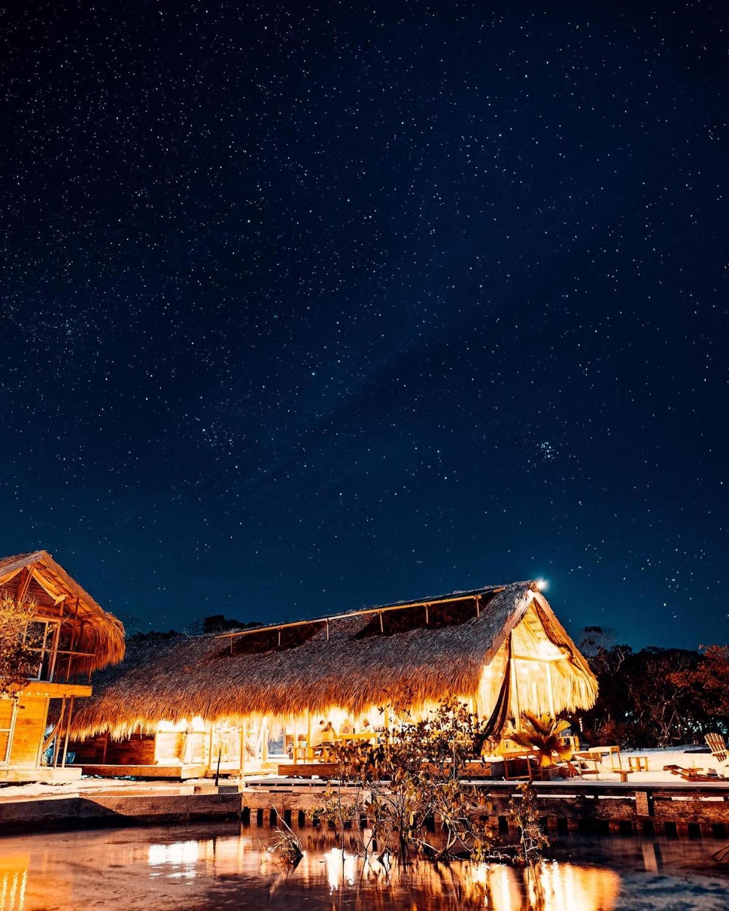 Santa Lova Eco-Hostel Isla Tintipan Tintipan Island Dış mekan fotoğraf