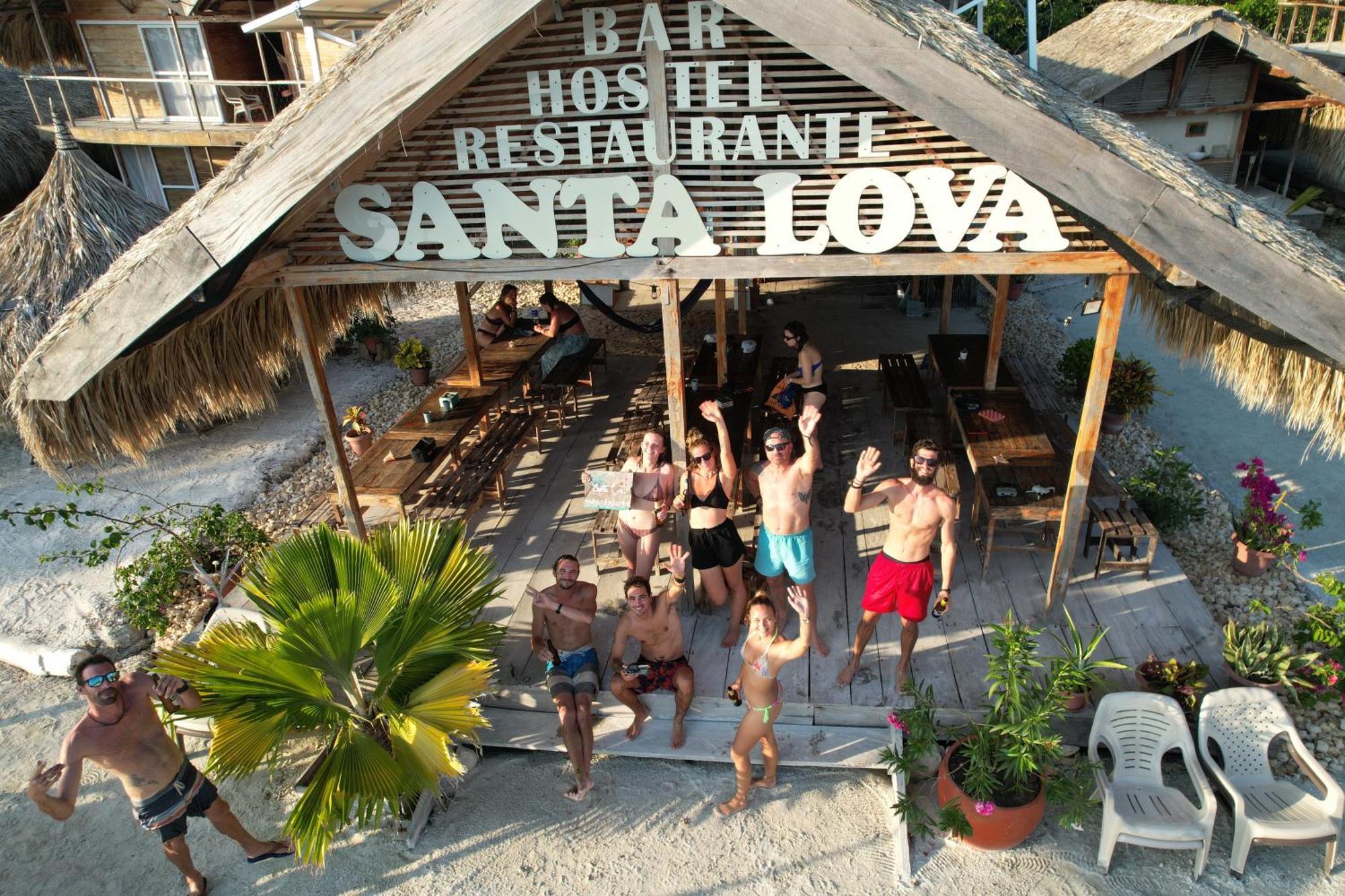 Santa Lova Eco-Hostel Isla Tintipan Tintipan Island Dış mekan fotoğraf